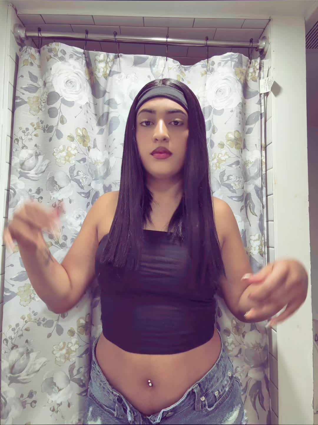 @𝓛𝓲𝓪🐣.