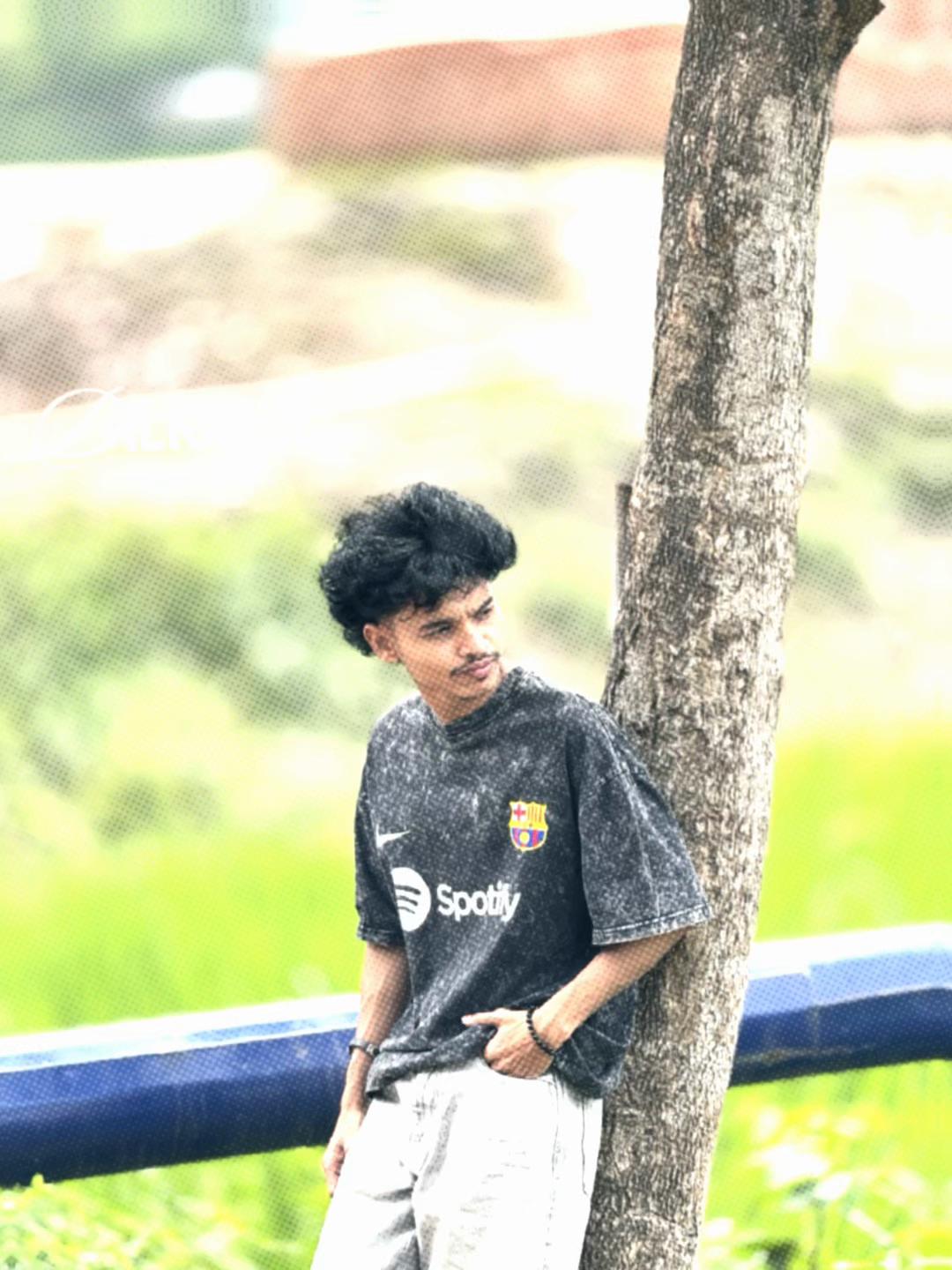 @👑 ᴇᴋ𝐑ꫝᴍ 👑