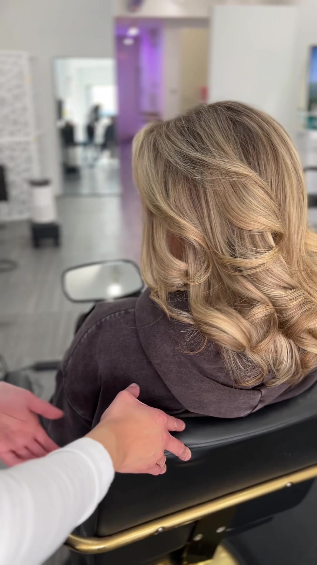 @Hair by Brenda🦁