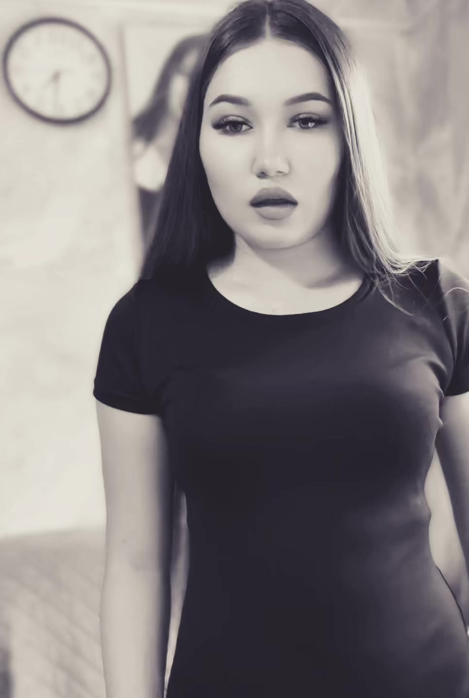 @👸🏻🖤
