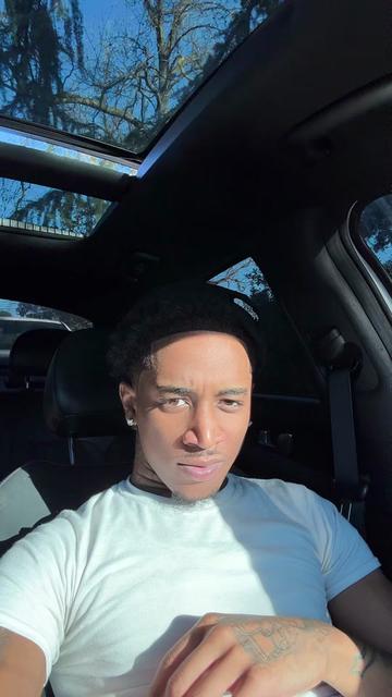 @Shechosesteezy