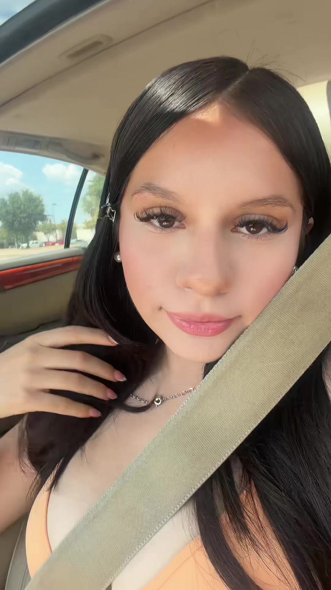 @yladaniela