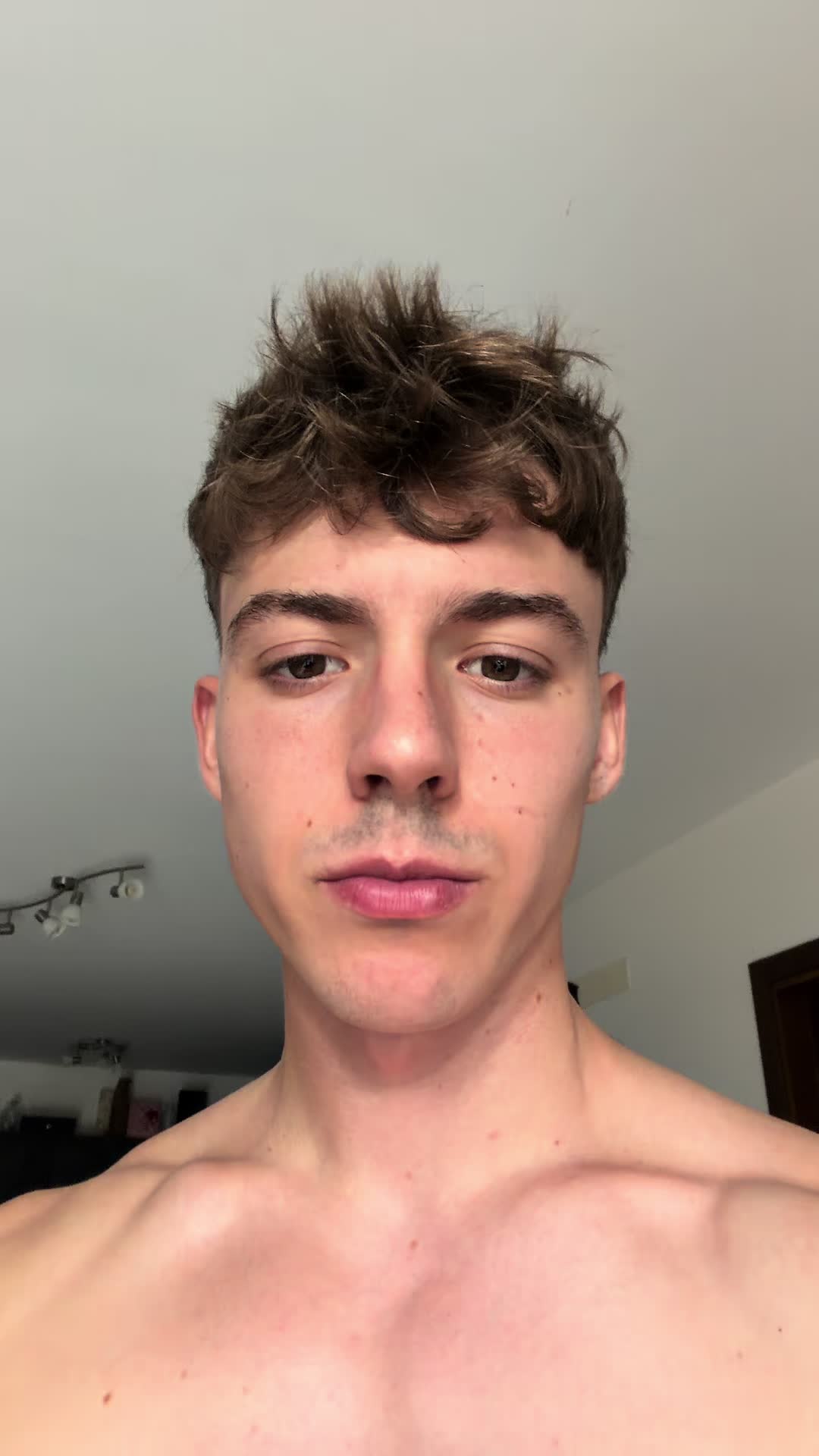 @Teuz