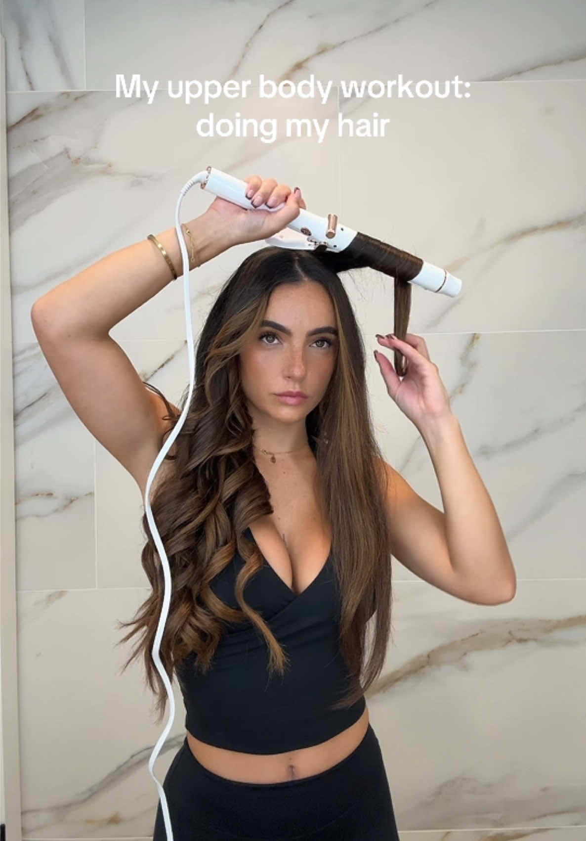 @Ariana isabel