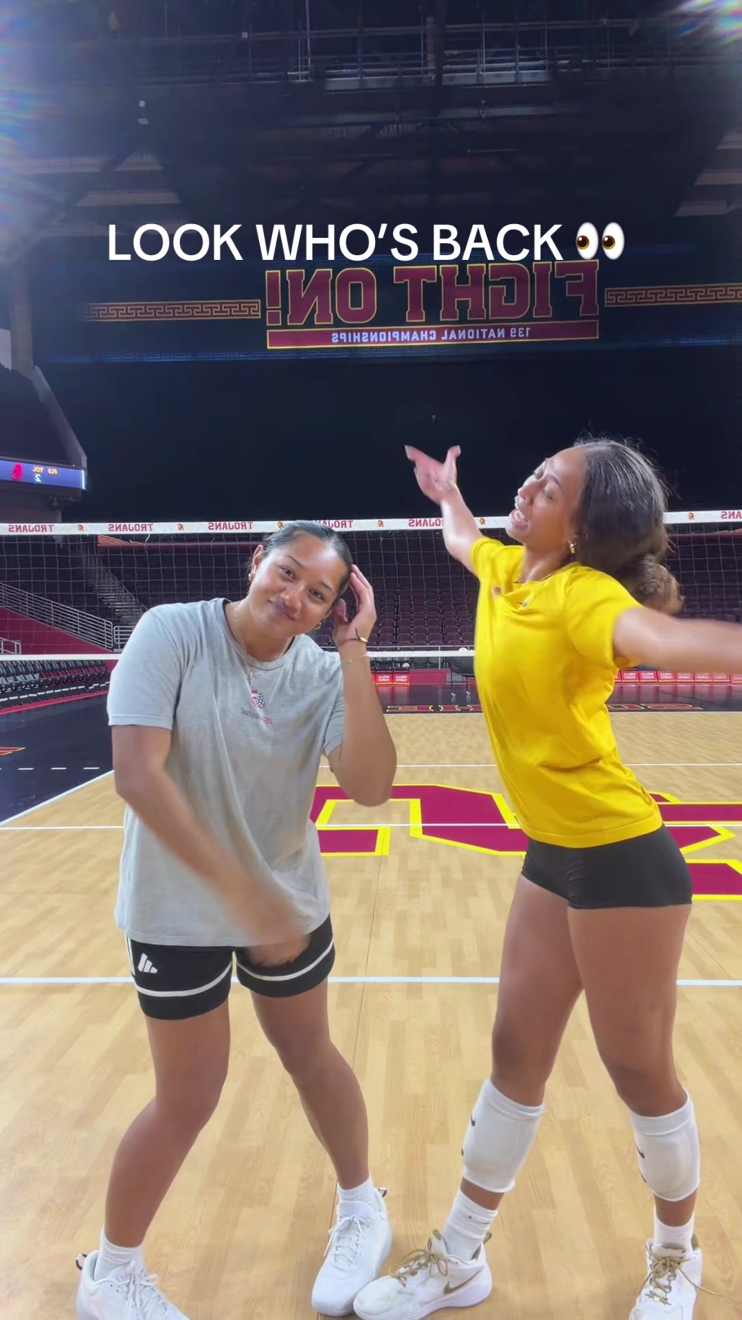 @uscwomensvolley