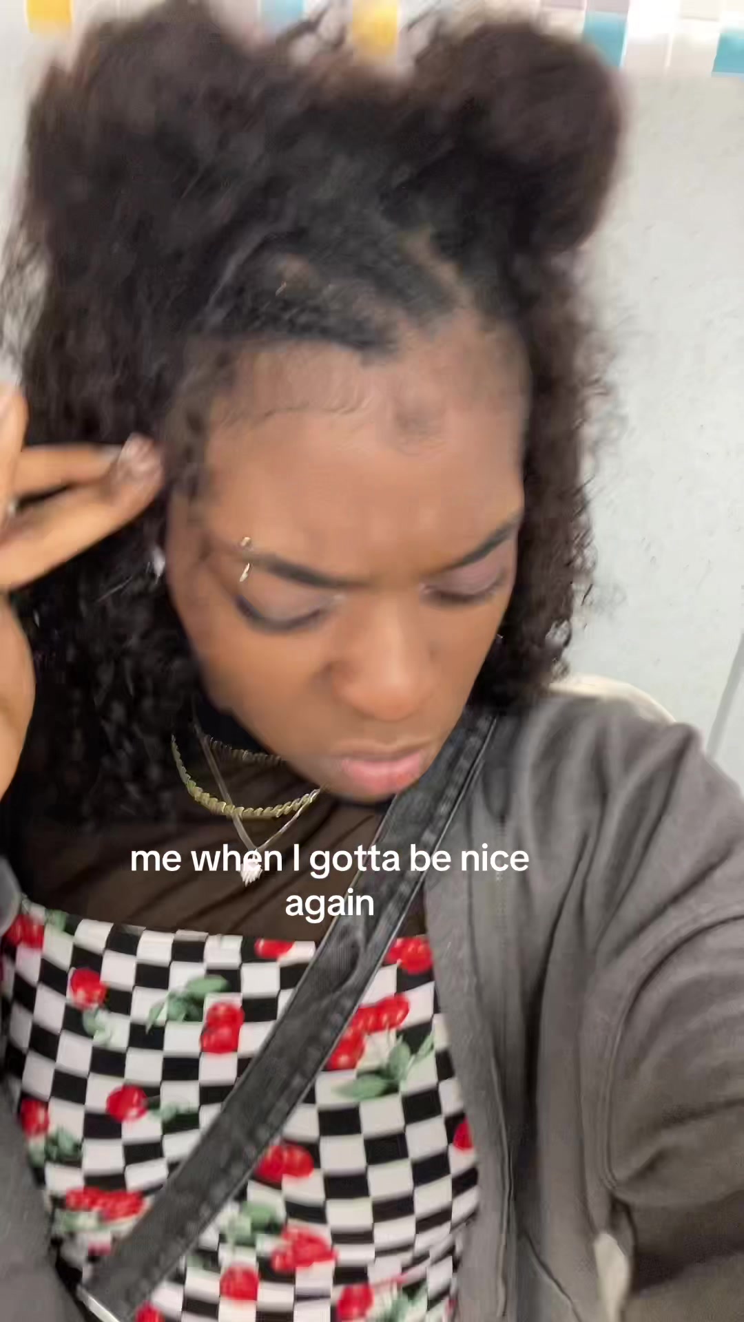 @HelloVella.wav