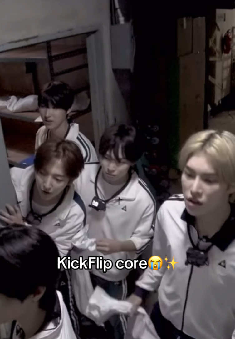 @donghwa's noona👀