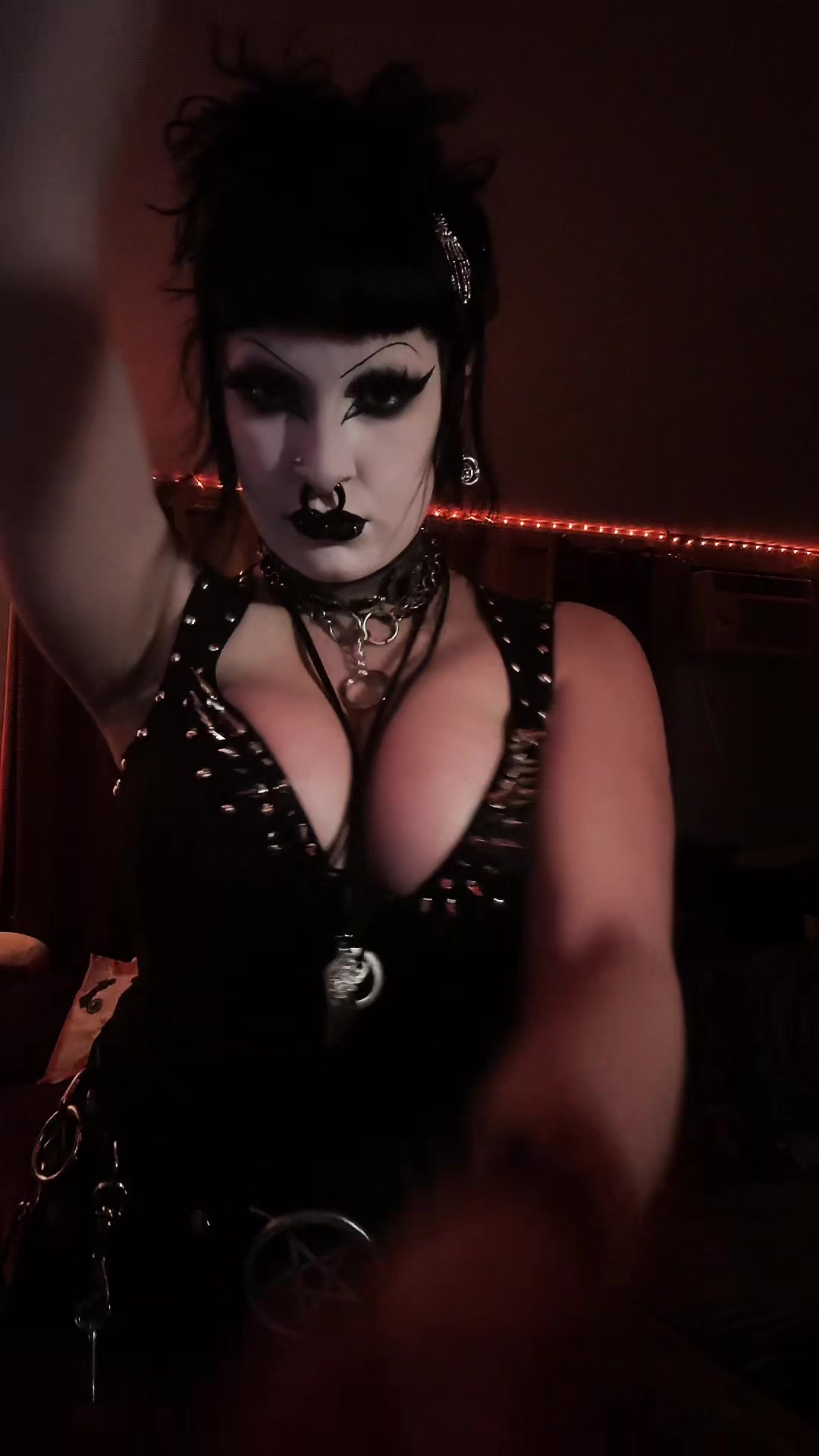 @☠︎︎༒︎✞︎𝕵𝖚𝖓𝖊☠︎︎༒︎✞︎