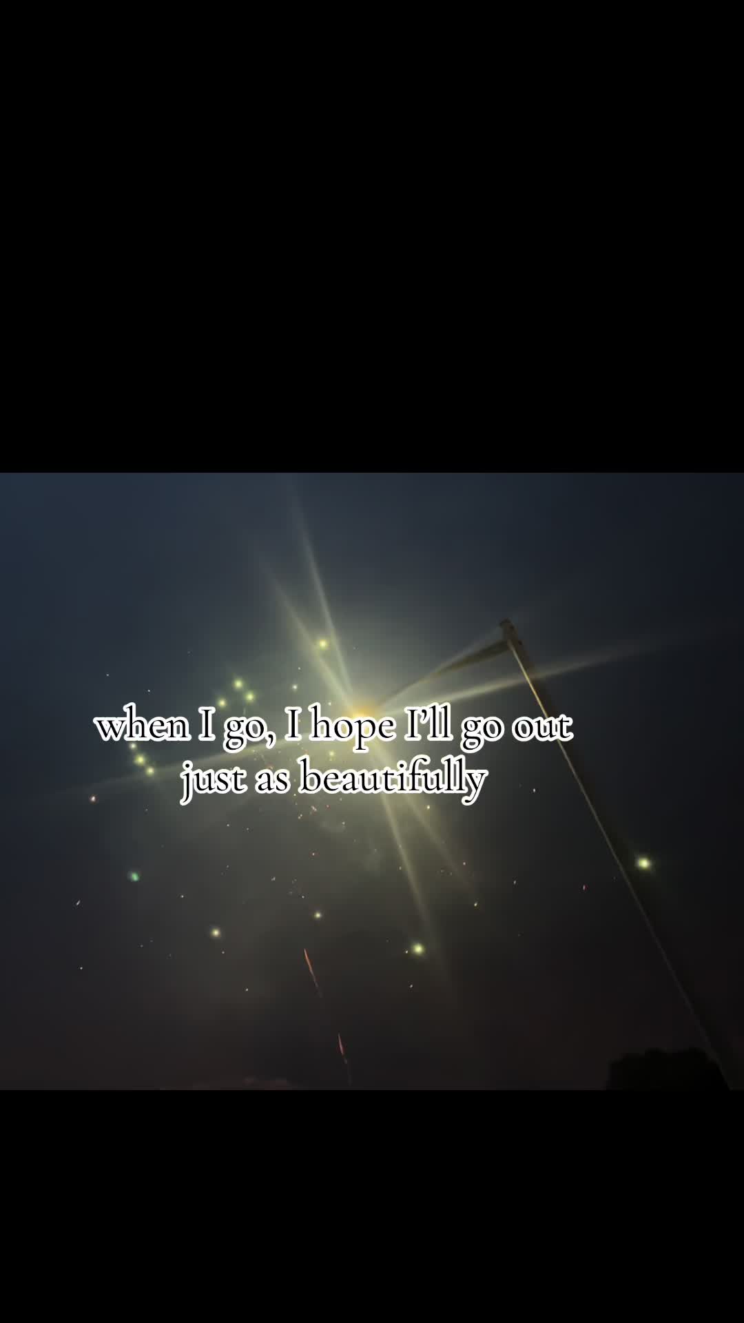 @𓍯꙳☠︎︎˙ 𝔪𝔦𝔞 ˙☠︎︎꙳𓍯