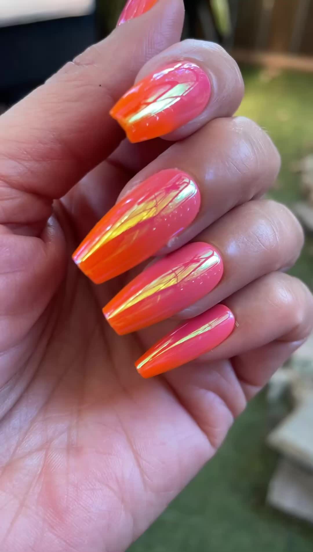 @๐ Dawn | Red Aspen Nails