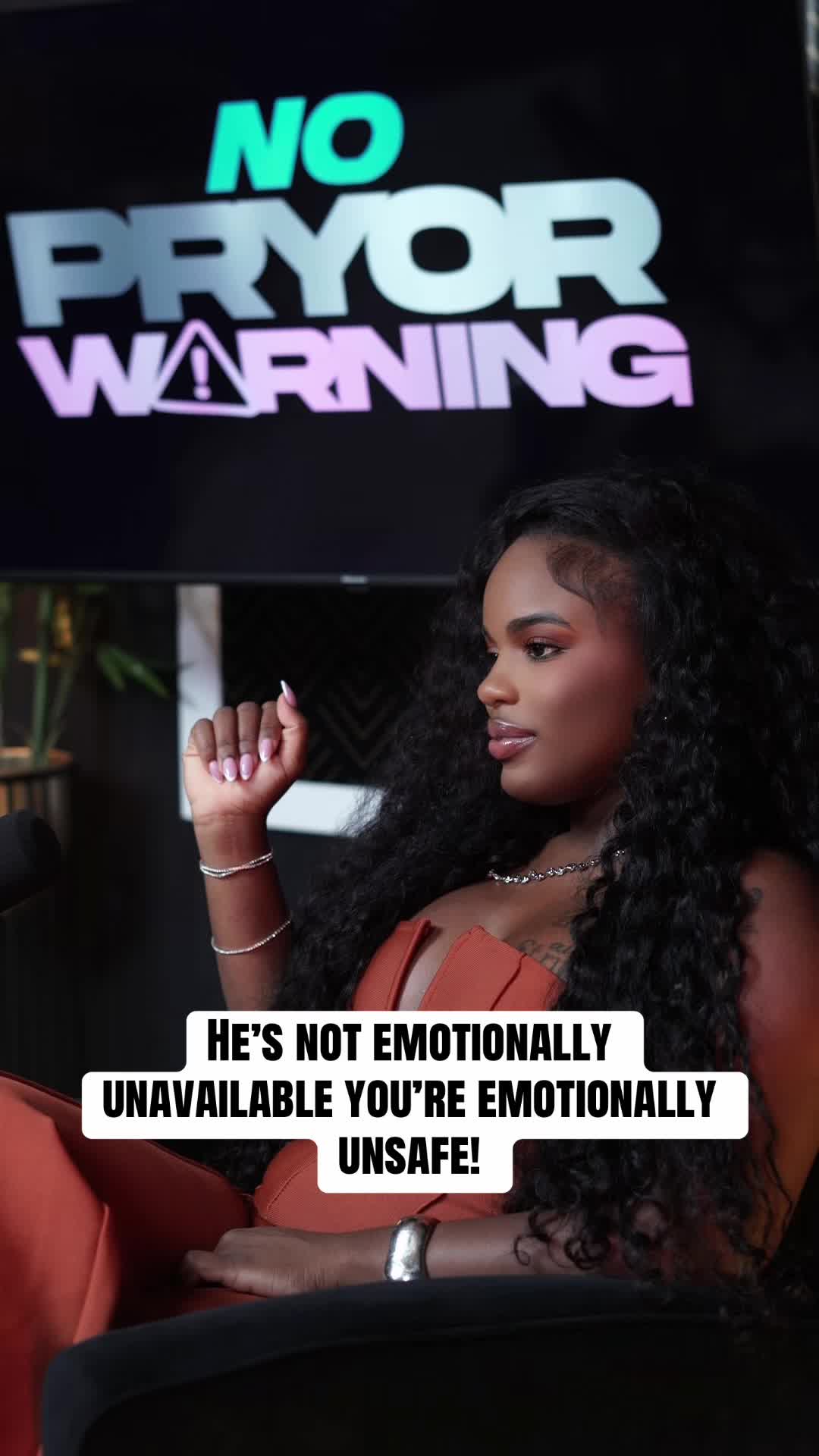 @thearielpryor