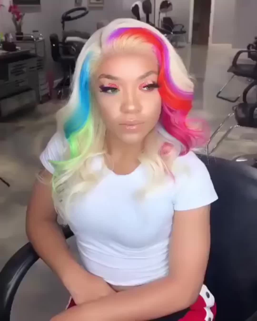 @𑣲.