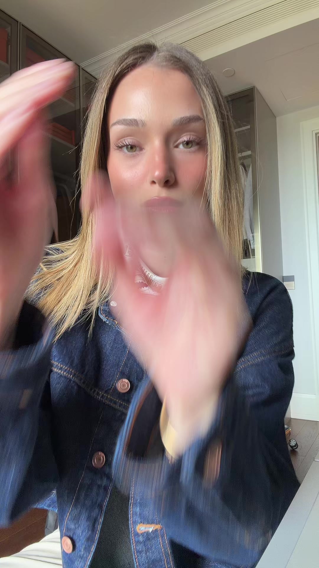 @Aylizduman