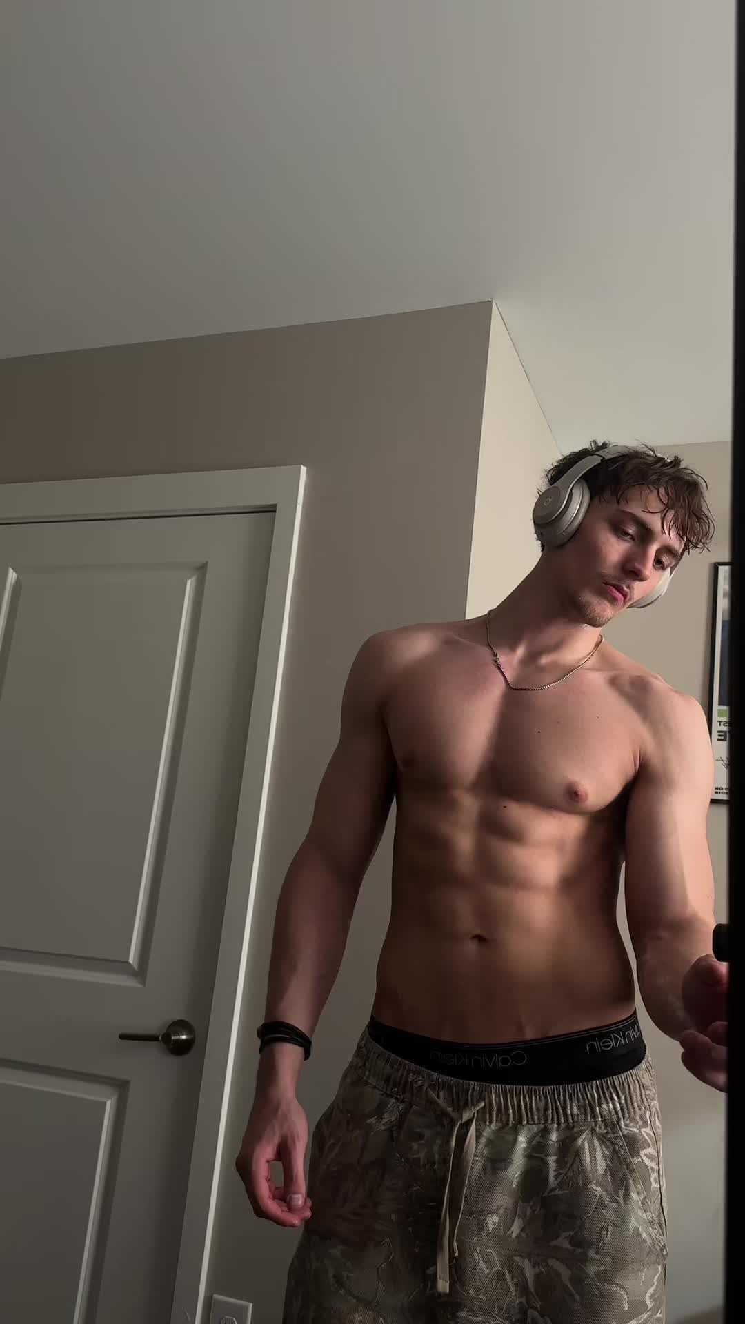 @Hunter 🥥