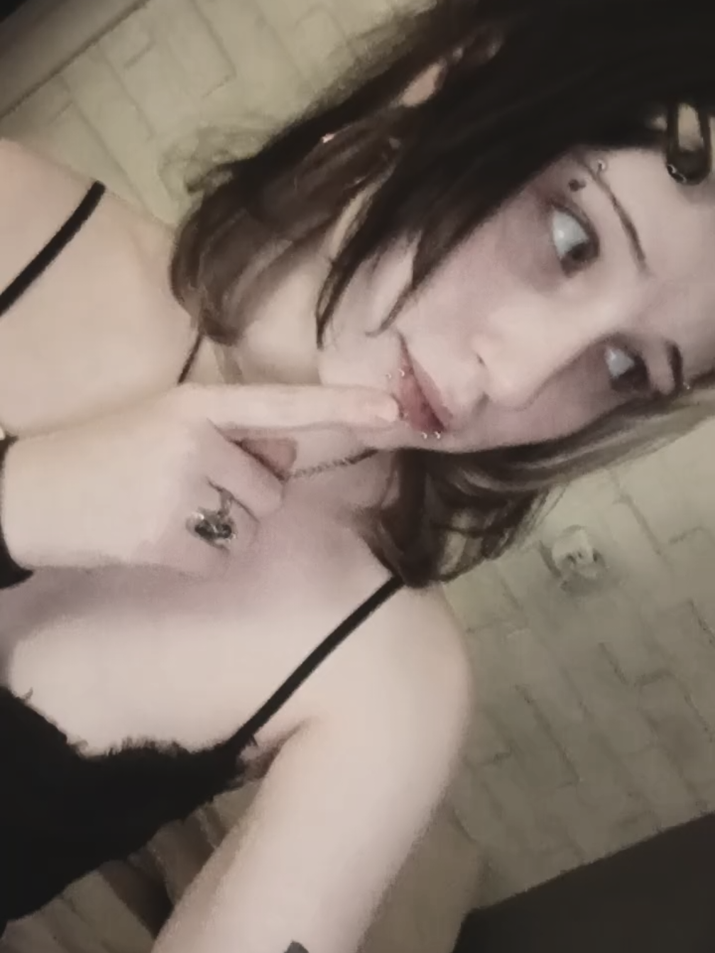 @𝔳𝔬𝔩𝔡𝔢𝔪𝔞𝔯𝔞