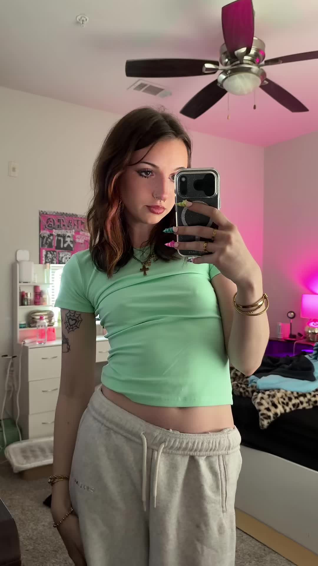 @jade