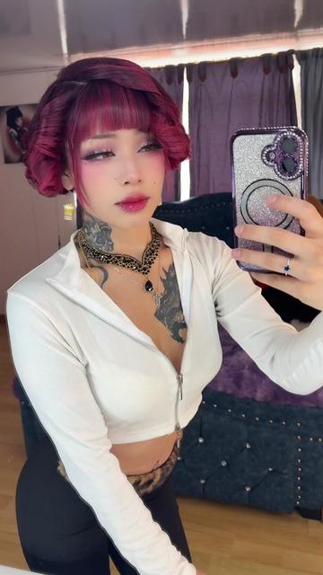 @Cute_loree