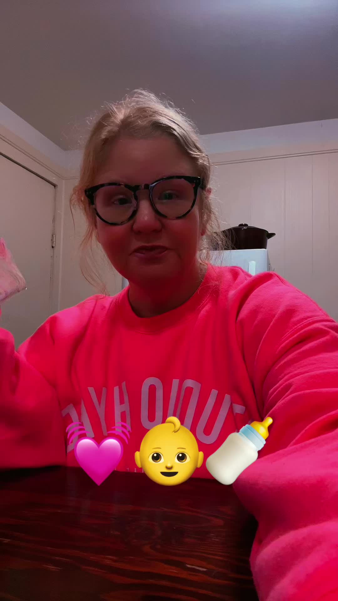 @Lexi Lou💕🪩🫶🌟☮️