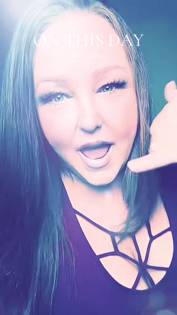 @ASHLEY_D