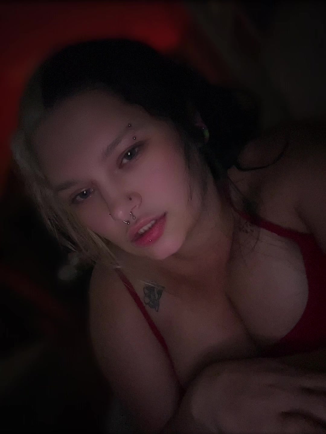@Liv