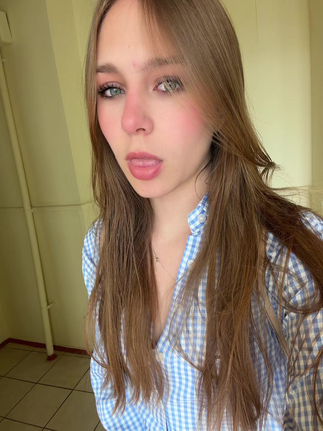 @arinkk