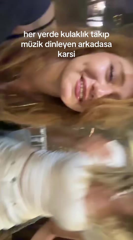 @asyakiziltug