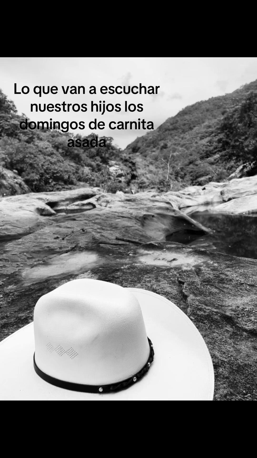 @Adrián__v_v