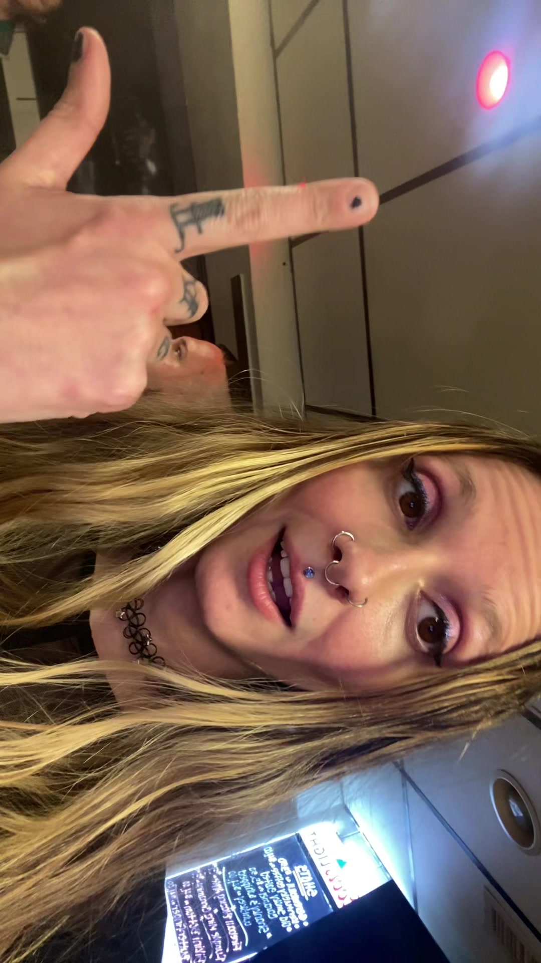 @Bad_intentions_Brooke