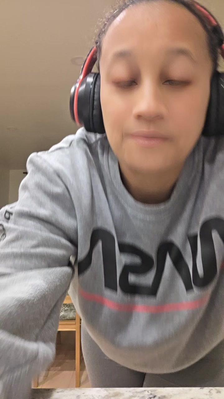 @koloina