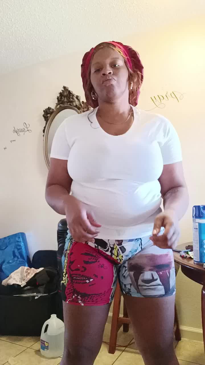 @LeeQuaysha Houston
