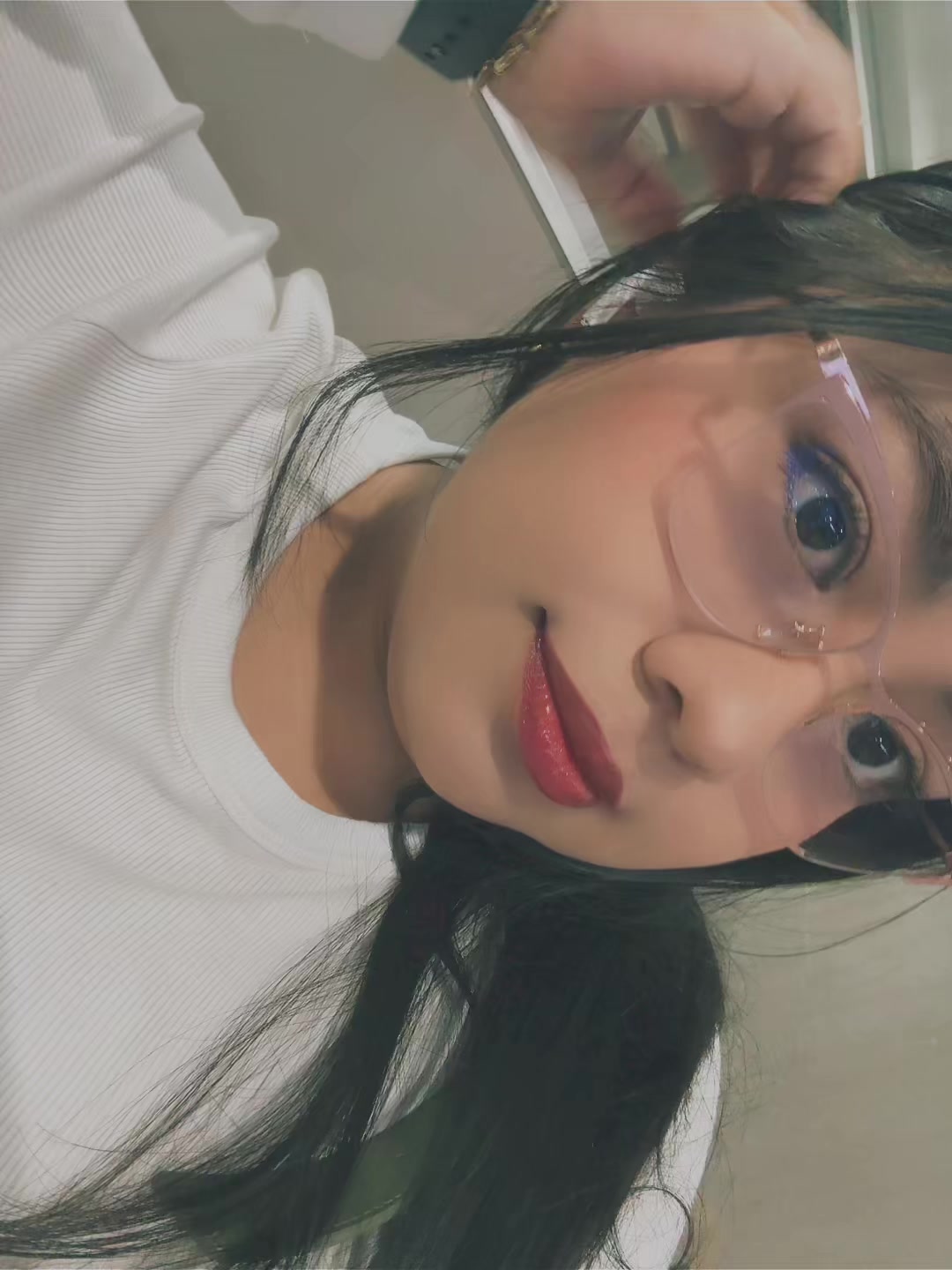 @Hilda🖤🌻