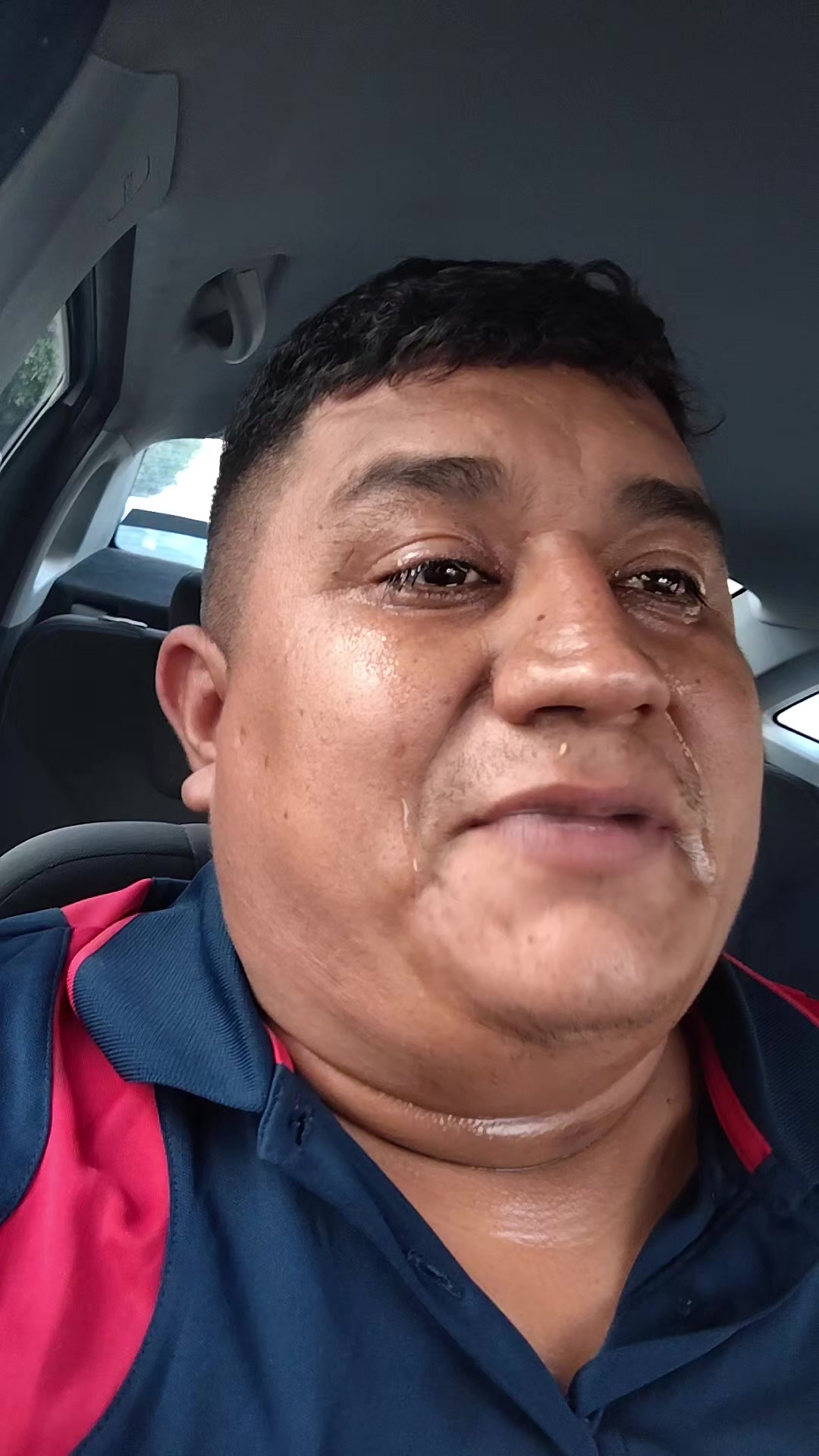 @Salas América