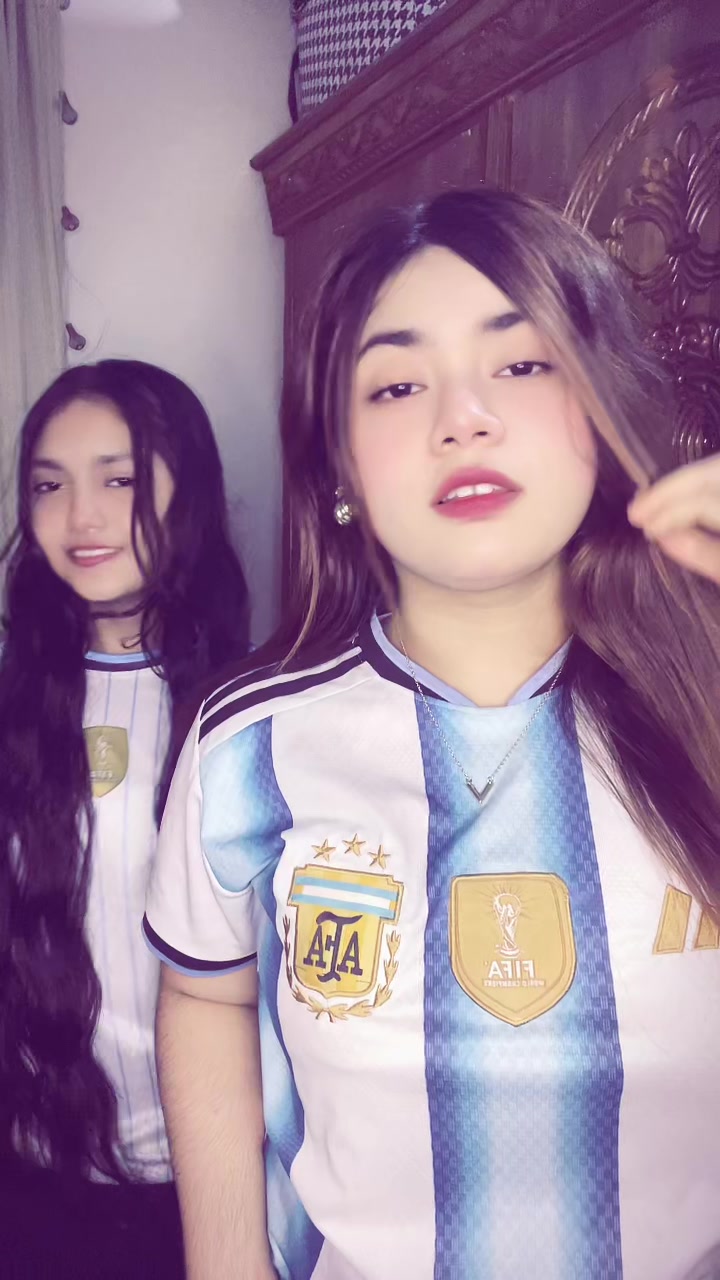 @💋𝓗𝓸𝓷𝓮𝔂💋