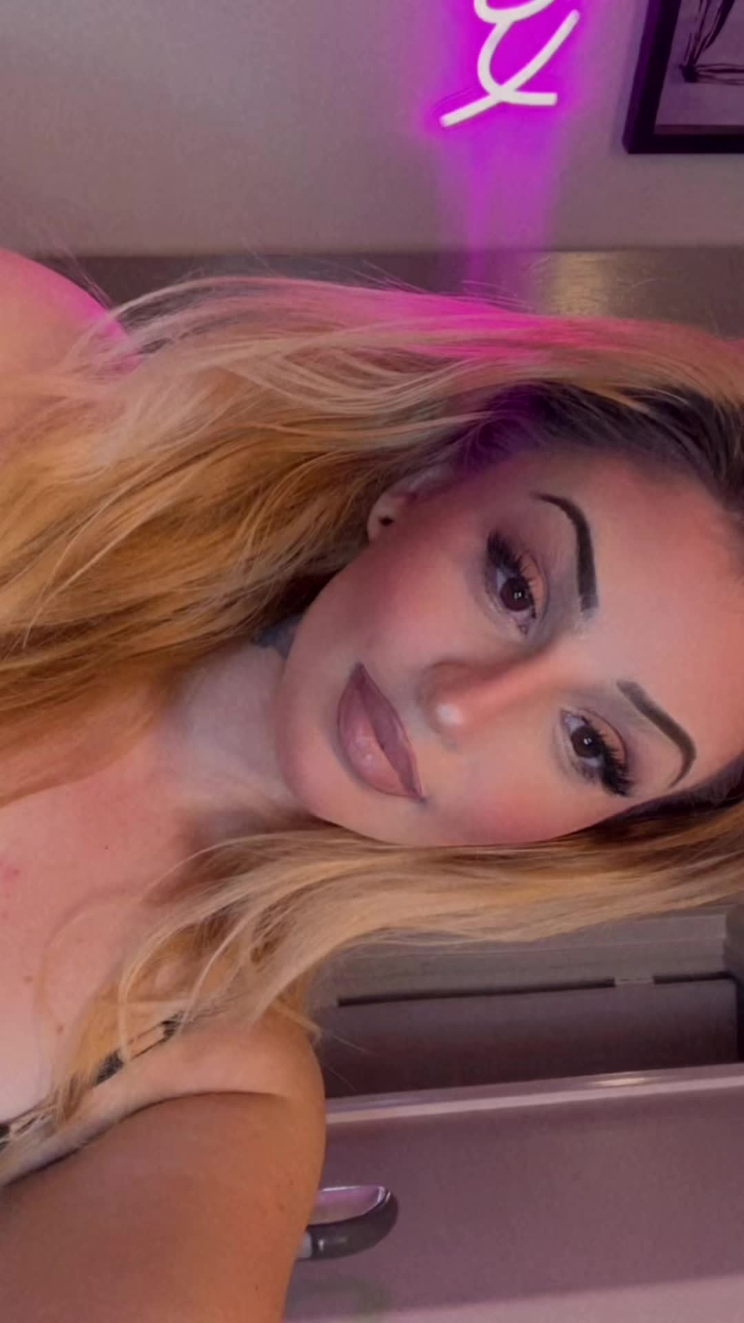 @xo.B๐