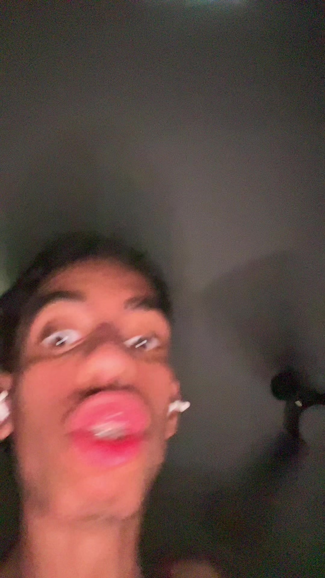 @JUAN