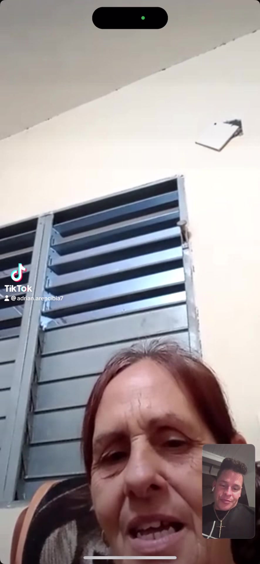 @Adrián