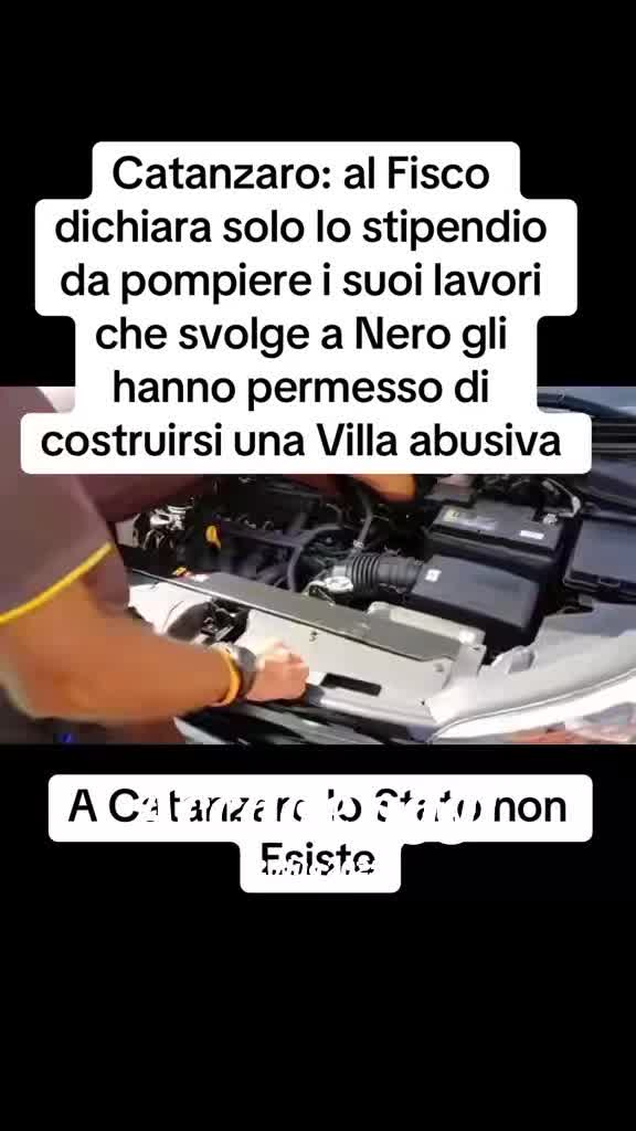 @Vitaliano Corasoniti