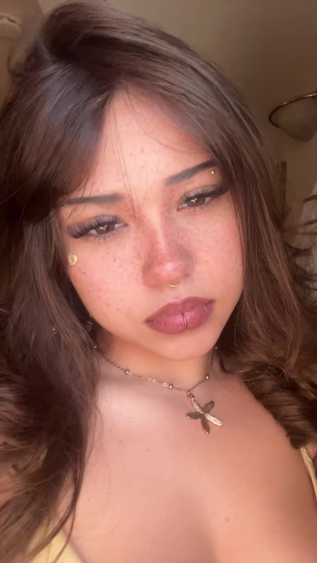 @⚜️
