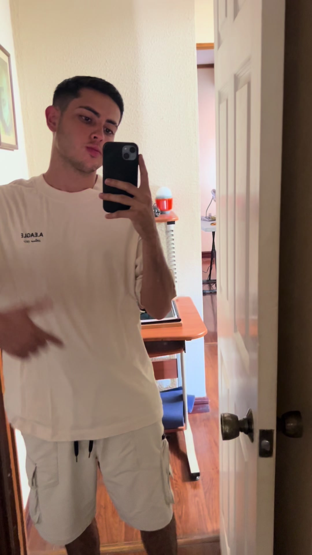 @Vibez