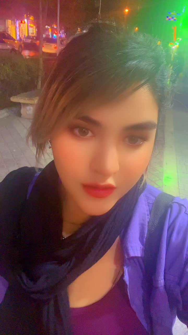 @Zahra Khaarestani