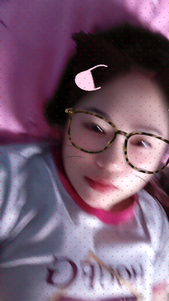 @Desiree🩷🩵