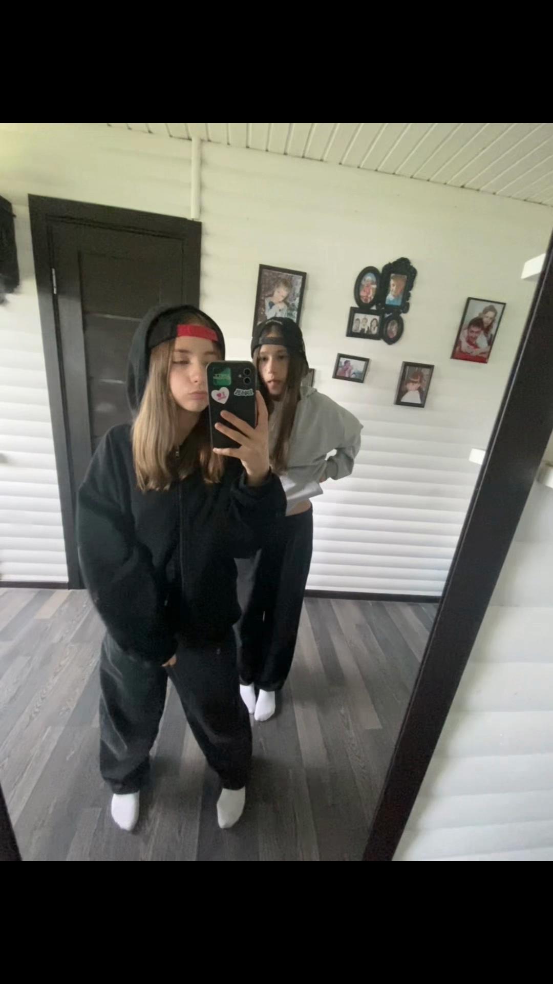 @𝑺𝒐𝒏𝒆𝒘𝒒