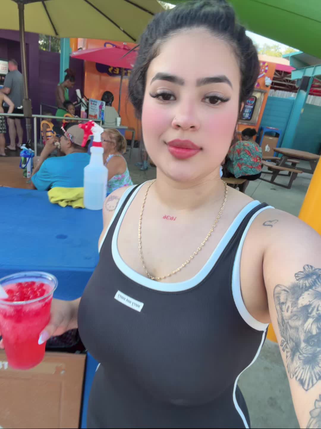 @Roxana👸🏻