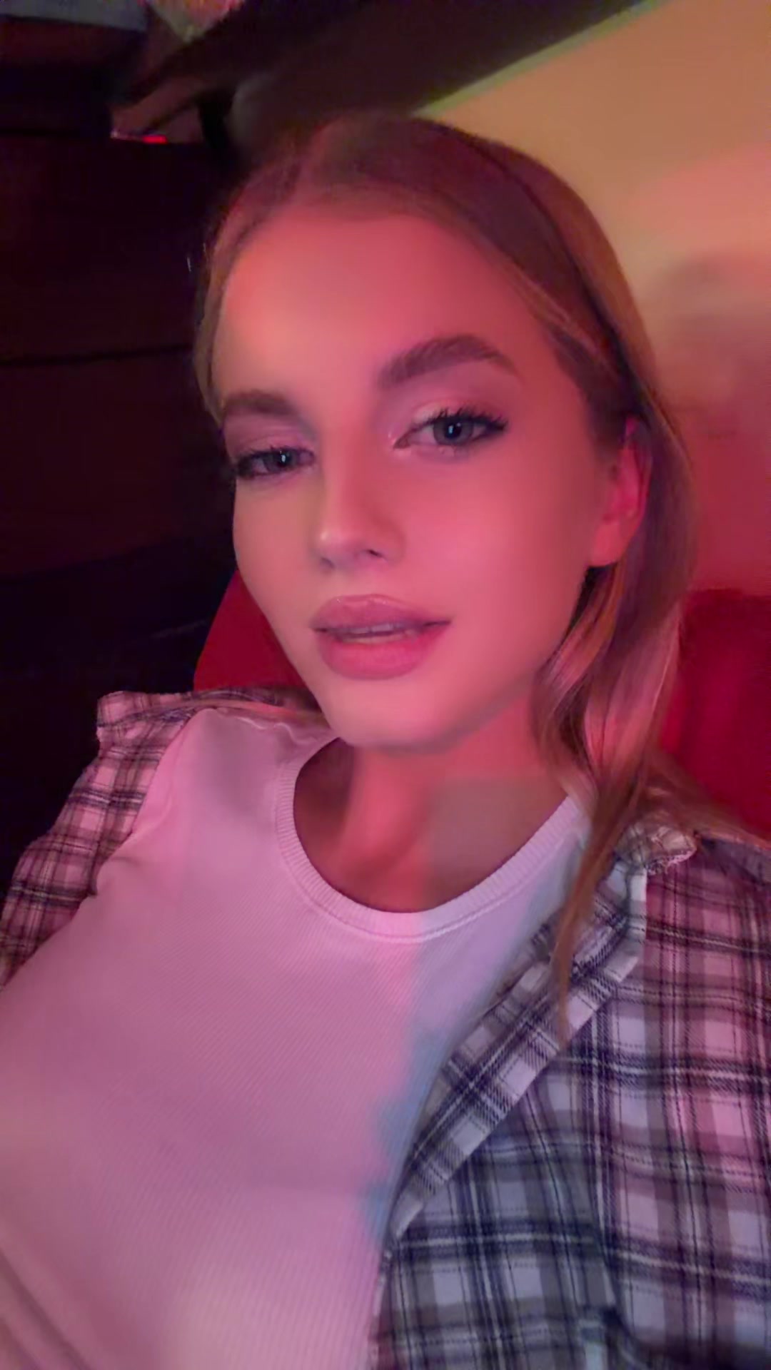@🎀