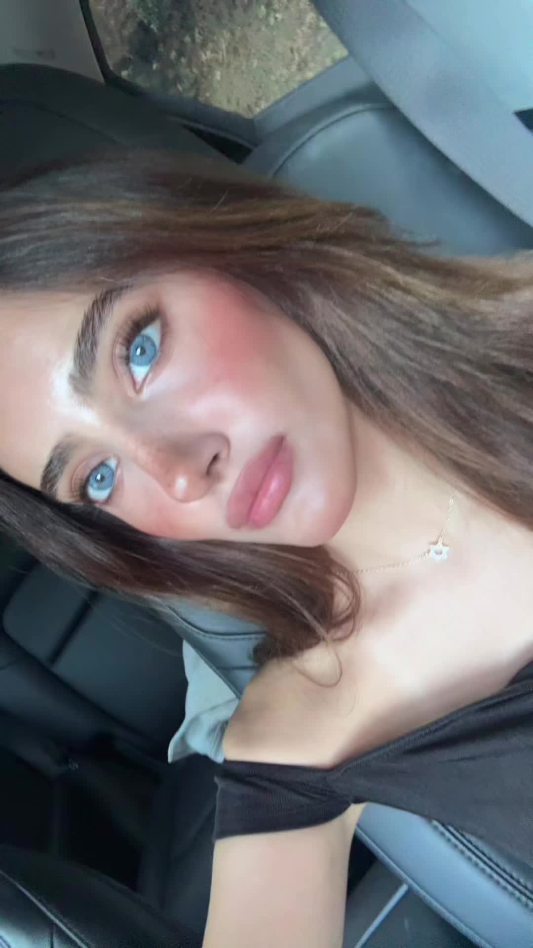 @vania