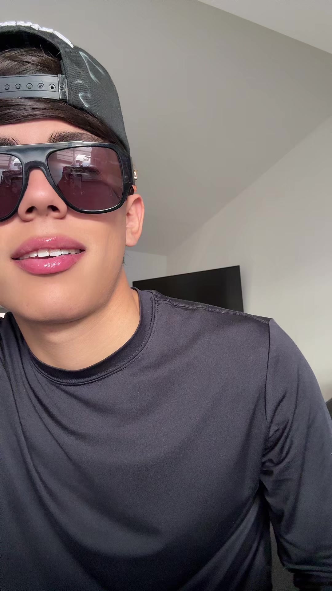 @márquez