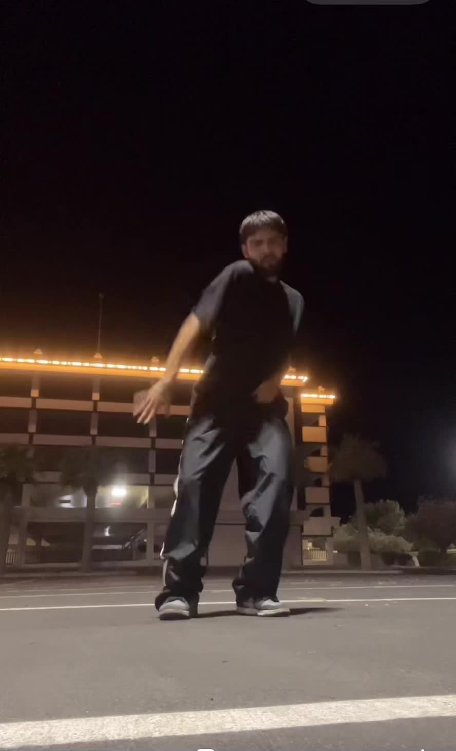 @isaac_dances