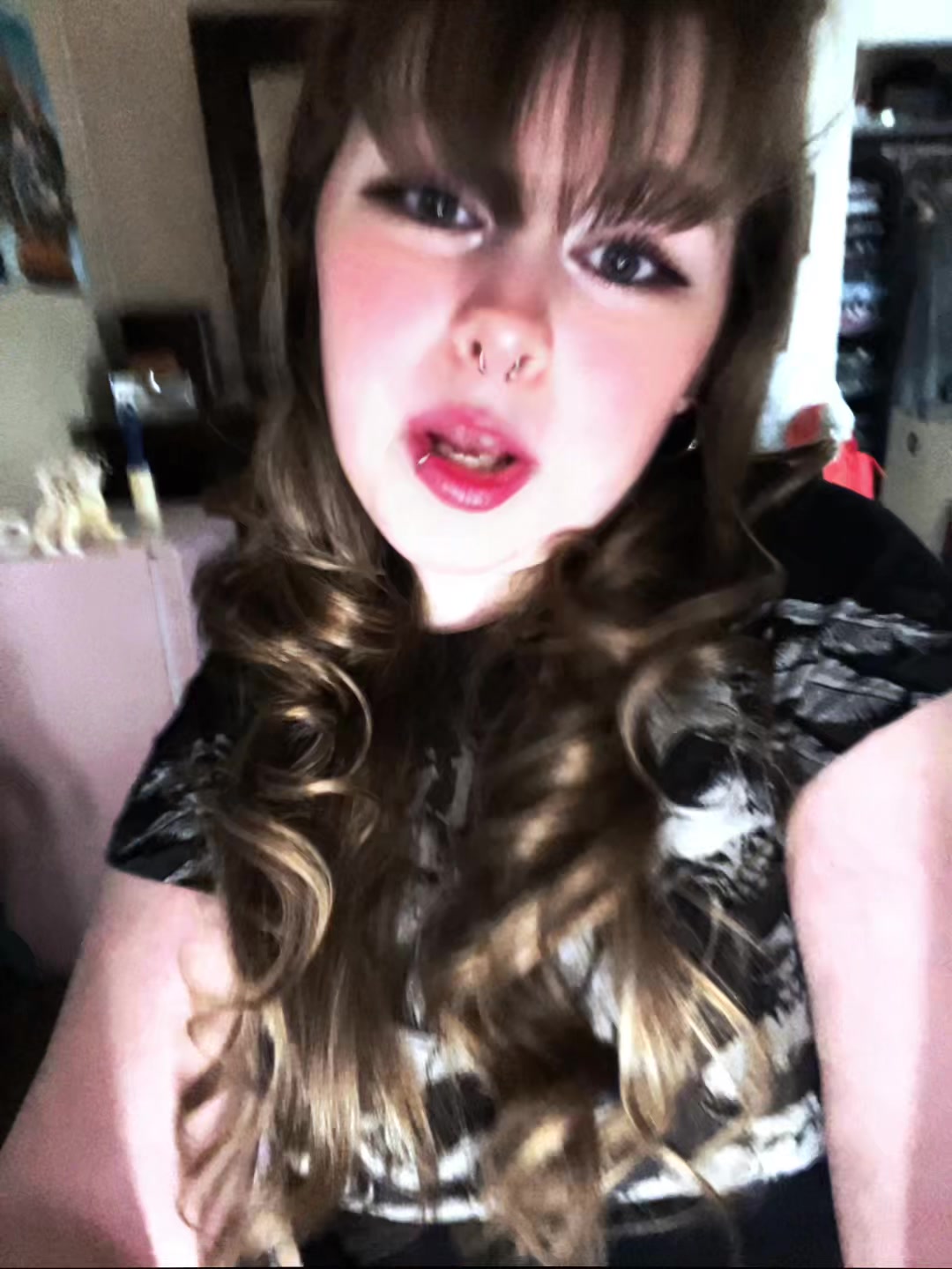 @𝓈𝒽𝒾𝓃𝑒・❥・