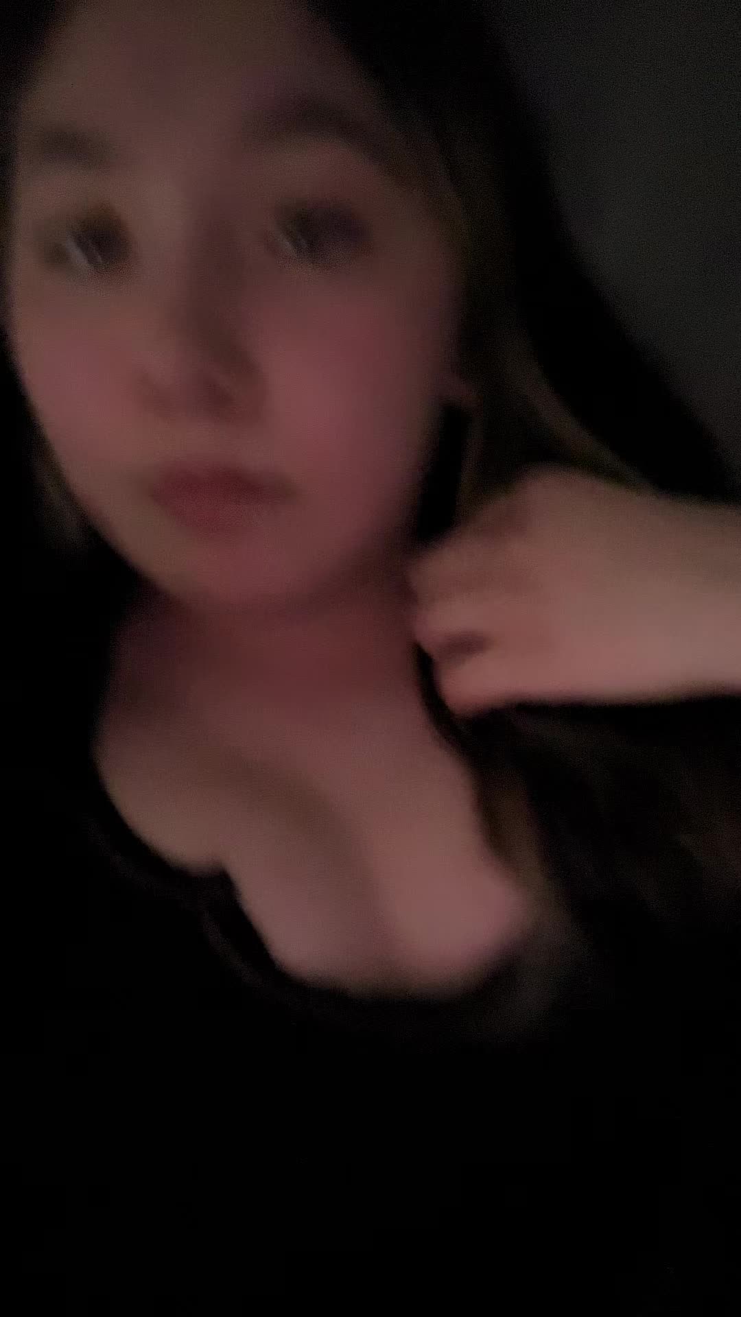 @Lauras.spam<3