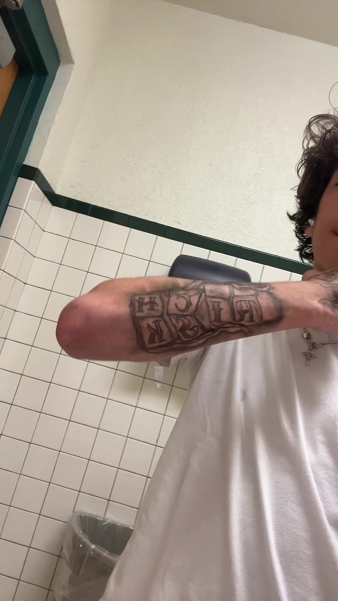 @Tats.WA2️⃣